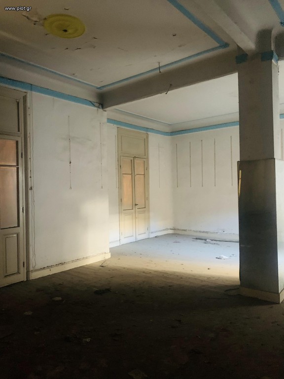 Επιχειρηματικό κτίριο 4.800 τ.μ. πρός πώληση, Θεσσαλονίκη - Κέντρο, Λαδάδικα