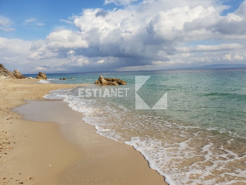 Συγκρότημα διαμερισμάτων 420 τ.μ. προς πώληση, Βουρβουρού