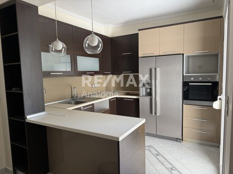 Maisonette 230sqm for rent-Thermi » Triadio