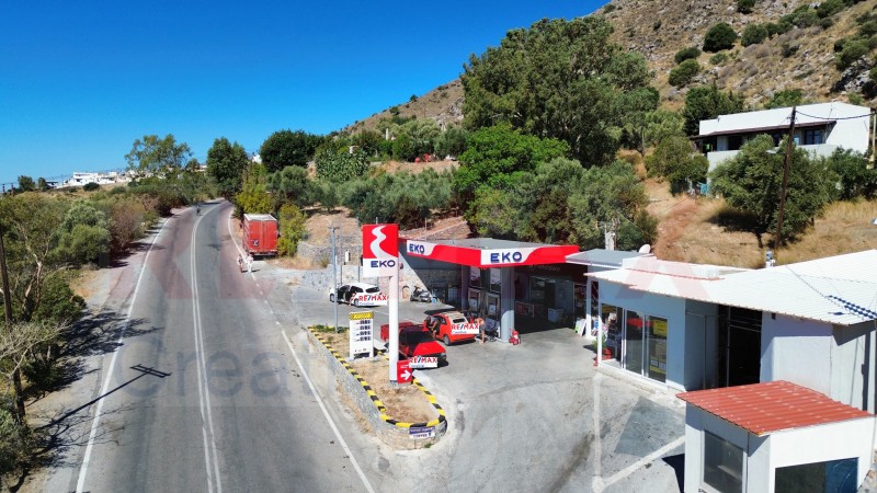 Επιχείρηση 1.000 τ.μ. πρός πώληση, Ν. Ρεθύμνου, Φοινίκας