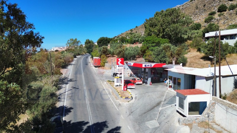 Επιχείρηση 1.000 τ.μ. πρός πώληση, Ν. Ρεθύμνου, Φοινίκας