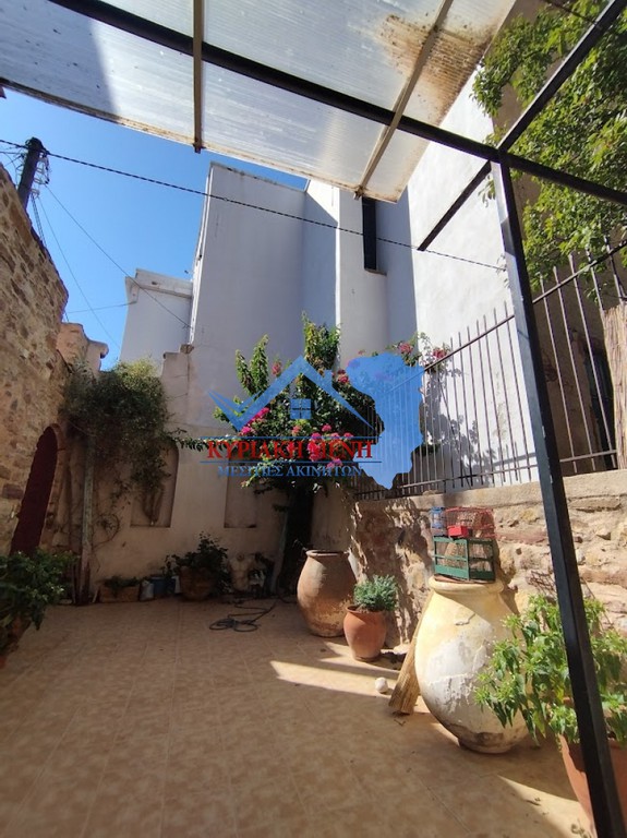 Κτίριο 319 τ.μ. πρός πώληση, Ν. Χίου, Χίος