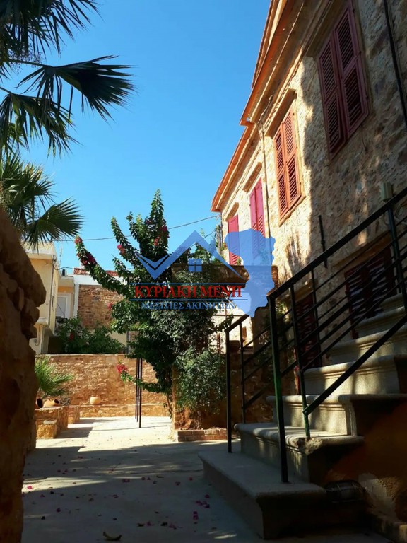 Κτίριο 319 τ.μ. πρός πώληση, Ν. Χίου, Χίος
