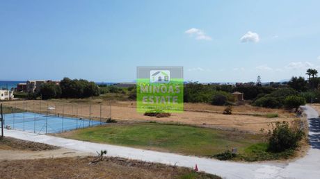 Αγροτεμάχια 1.200 τ.μ. προς πώληση