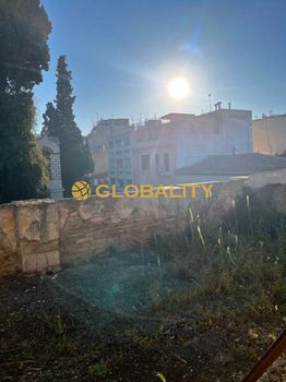Building 270sqm for sale-Historic Center