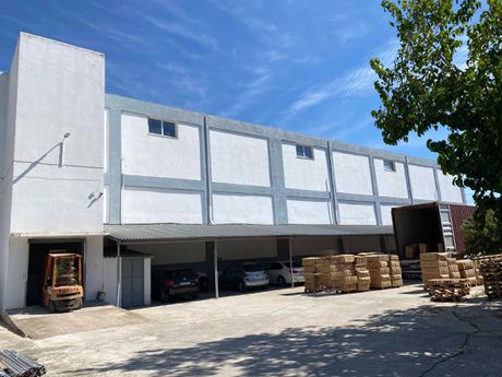 Industrial space 1.600 sqm for rent