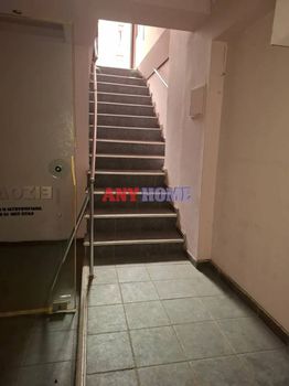 Αποθήκη 207τ.μ. για πώληση-Κέντρο