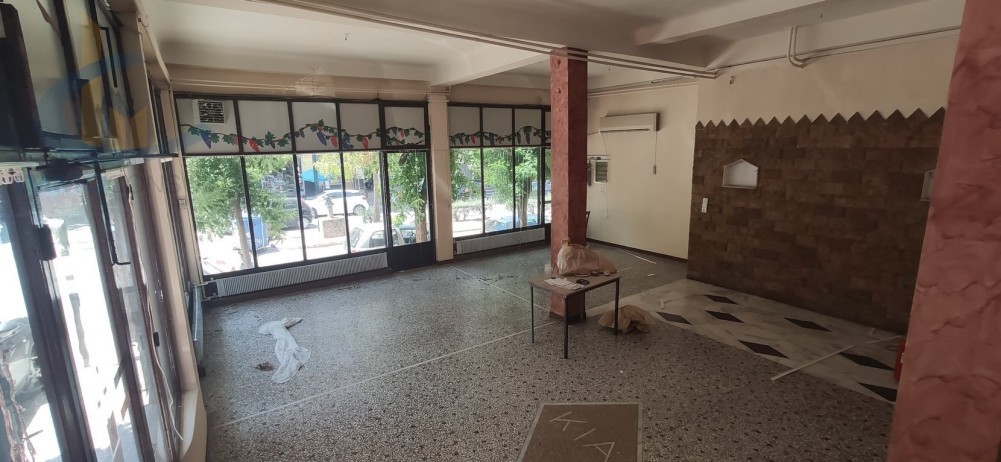 Κατάστημα 290 τ.μ. προς πώληση, Λαμπρινή Άνω Πατησίων
