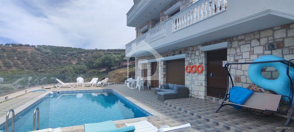 Βίλλα 235 τ.μ. πρός ενοικίαση, Ν. Ηρακλείου, Γούβες