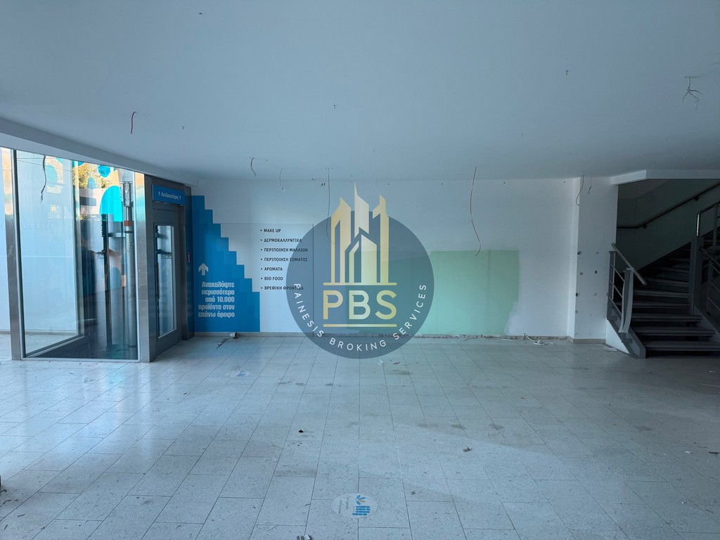 Κατάστημα 533 τ.μ. πρός ενοικίαση, Αθήνα - Βόρεια Προάστια, Αγία Παρασκευή