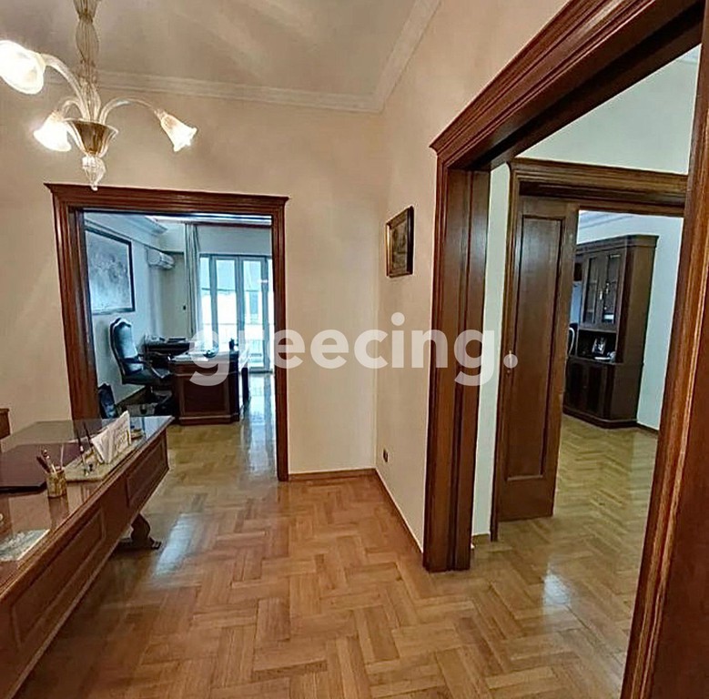 Γραφείο 145 τ.μ. προς πώληση, Κολωνάκι