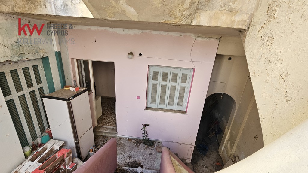 Κτίριο 190 τ.μ. προς πώληση, Κάτω Πετράλωνα