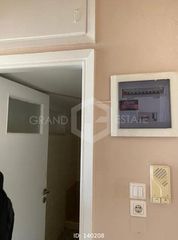 Διαμέρισμα 50 τ.μ. για πώληση, Πειραιάς, Αγία Σοφία-thumb-10