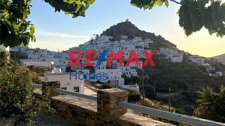 Συγκρότημα διαμερισμάτων 194τ.μ. για πώληση-Ίος