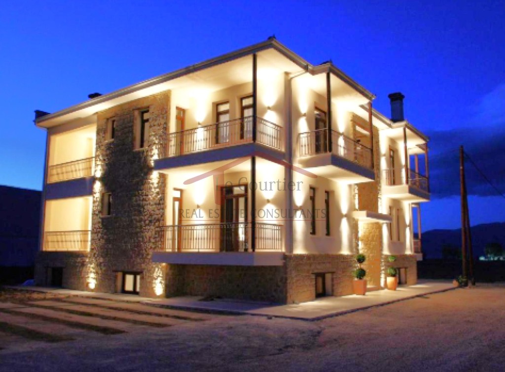 Ξενοδοχείο 460 τ.μ. πρός πώληση, Ν. Καστοριάς, Μακέδνα