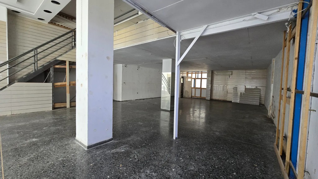 Κατάστημα 400 τ.μ. προς ενοικίαση, Σεπόλια