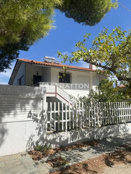 Apartment complex 230sqm for sale-Palaia Fokaia » Ikismos Aiolos