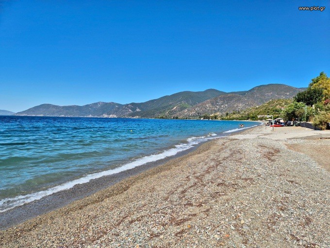 Οικόπεδο 311 τ.μ. προς πώληση, Ροβιές
