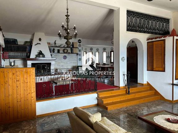Maisonette 280 sqm for sale, Magnesia, Aisonia