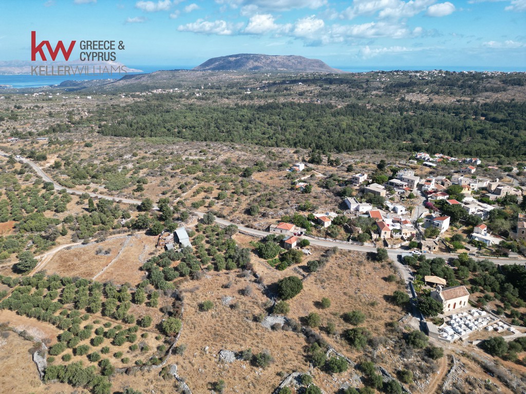 Οικόπεδο 1.777 τ.μ. προς πώληση, Σούρη