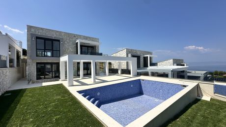 Βίλλα 250 τ.μ. πρός πώληση