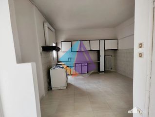 Διαμέρισμα 69 τ.μ. για πώληση, Πειραιάς, Αγία Σοφία-thumb-1