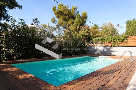 Maisonette 227sqm for rent-Glyfada