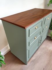 Βαφές - Στιλβώσεις επίπλων