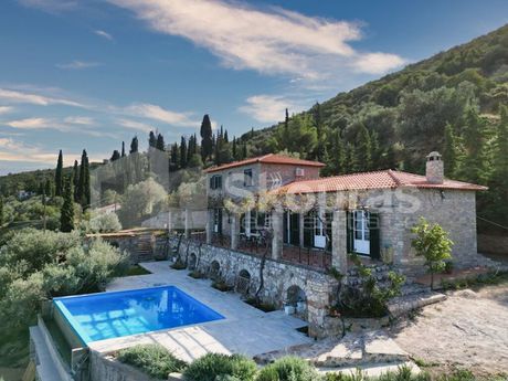 Μονοκατοικία 180τ.μ. για πώληση-Τροιζήνα