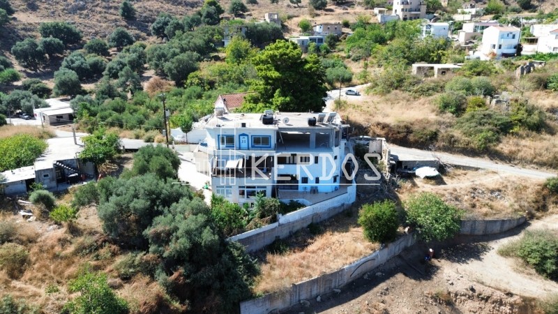 Κτίριο 335 τ.μ. προς πώληση, Μαθές