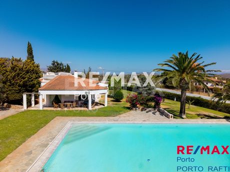 Detached home 300 sqm for sale