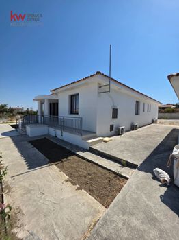 Bungalow 160τ.μ. για ενοικίαση-