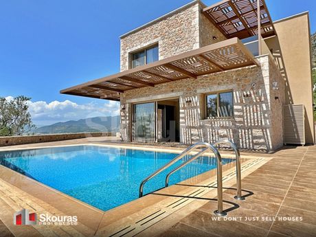 Βίλλα 310τ.μ. για πώληση-Καλαμάτα