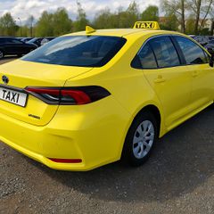 ΟΔΗΓΟΣ ΤΑΧΙ TOYOTA COROLLA HYBRID !!ΑΥΤΟΜΑΤΟ!!