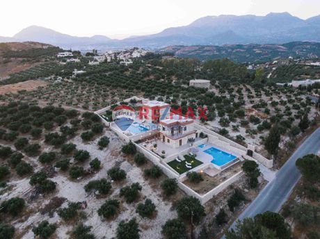 Συγκρότημα διαμερισμάτων 500τ.μ. για πώληση-Τυμπάκι