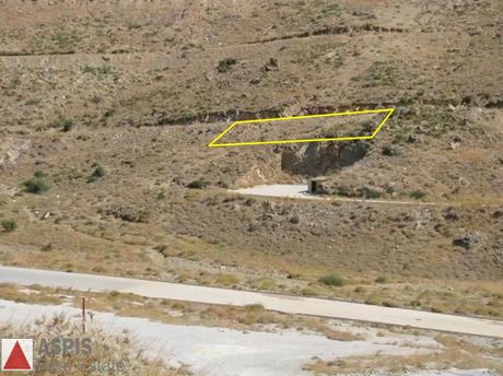 Land plot 693 sqm for sale