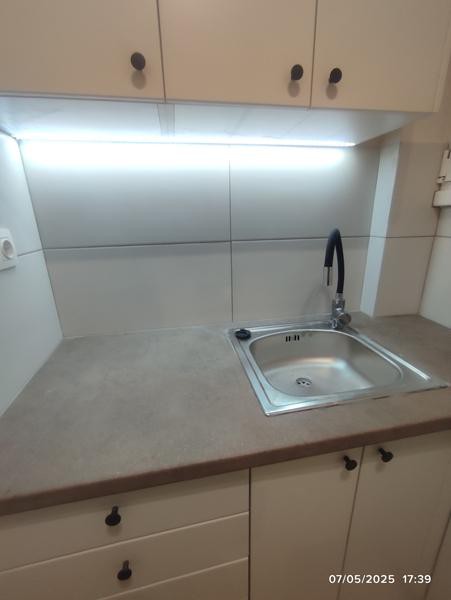 Studio / γκαρσονιέρα 28 τ.μ. προς ενοικίαση, Νεάπολη Εξαρχείων