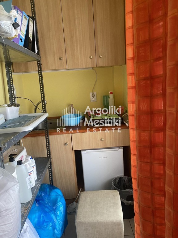 Επιχειρηματικό κτίριο 160 τ.μ. πρός ενοικίαση, Αργολίδα, Ναύπλιο
