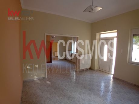 Detached home 102,82sqm for rent-Salamina