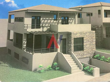 Detached home 260 sqm for sale