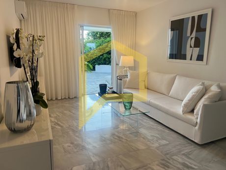 Apartment 65sqm for sale-Vouliagmeni » Center
