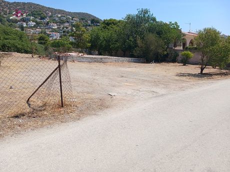 Land plot 750sqm for sale-Saronida