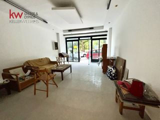 Store 97 sqm for rent