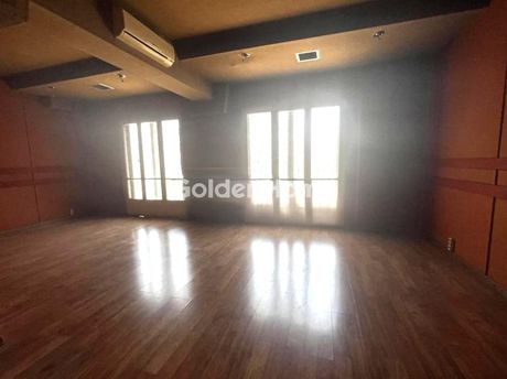 Office 72 sqm for rent