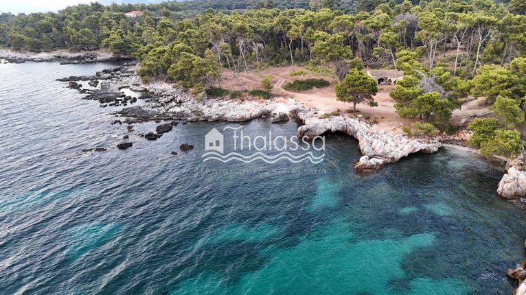 Land plot 18.700 sqm for sale, Kefallinia Prefecture, Kefalonia