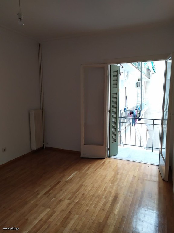 Apartment 106 sqm for sale, Ag. Meletiou - Viktorias Sq. - Marni