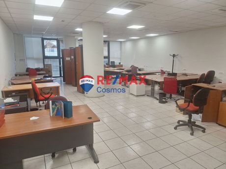 Επιχειρηματικό κτίριο 3.522τ.μ. για ενοικίαση-Αγία παρασκευή