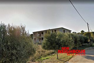 Επιχειρηματικό κτίριο 2.639 τ.μ. για πώληση