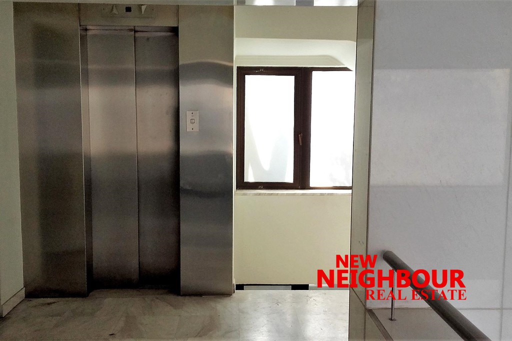 Επιχειρηματικό κτίριο 1.400 τ.μ. πρός ενοικίαση, Αθήνα - Βόρεια Προάστια, Μαρούσι