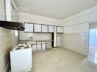 Διαμέρισμα 69 τ.μ. για πώληση, Πειραιάς, Αγία Σοφία-thumb-2
